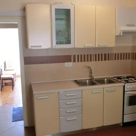 Guest house Bakara 3*